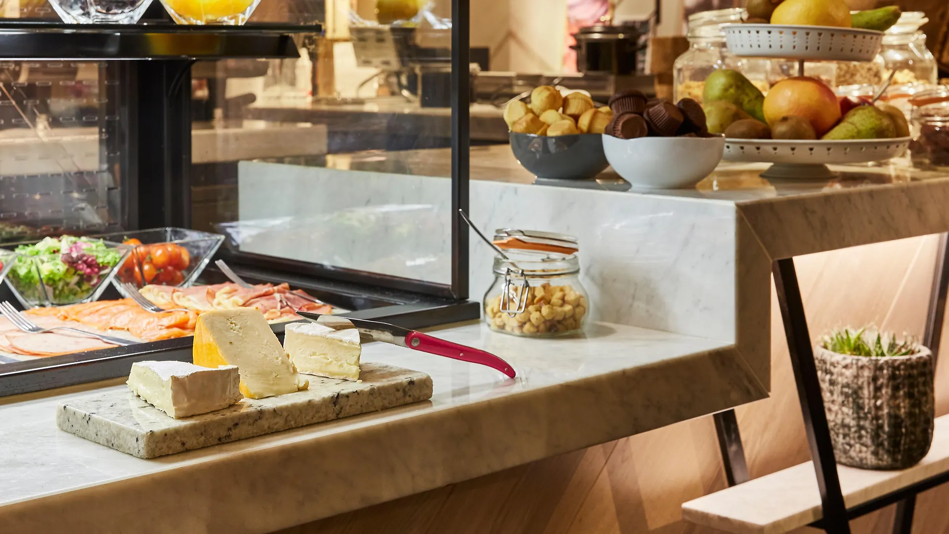 Hotel Indigo Antwerp City Centre By Ihg
