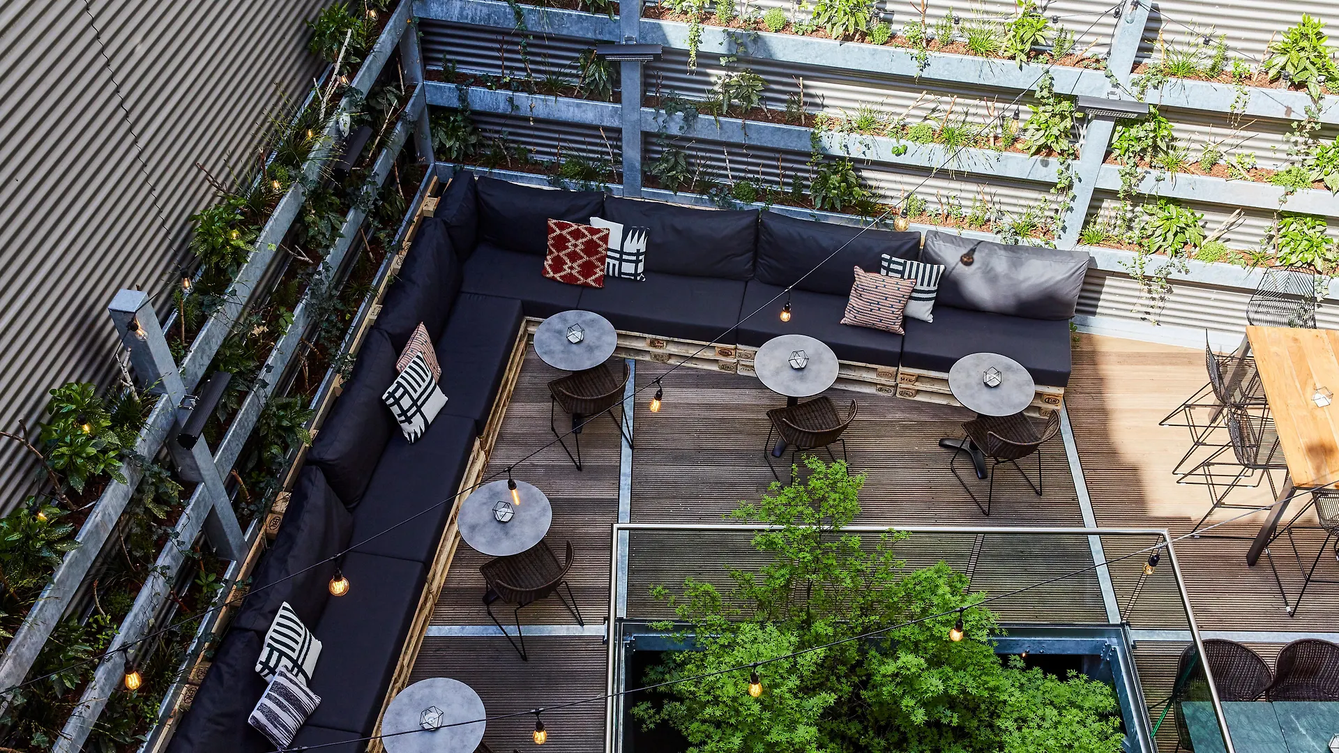 Hotel Indigo Antwerp City Centre By Ihg